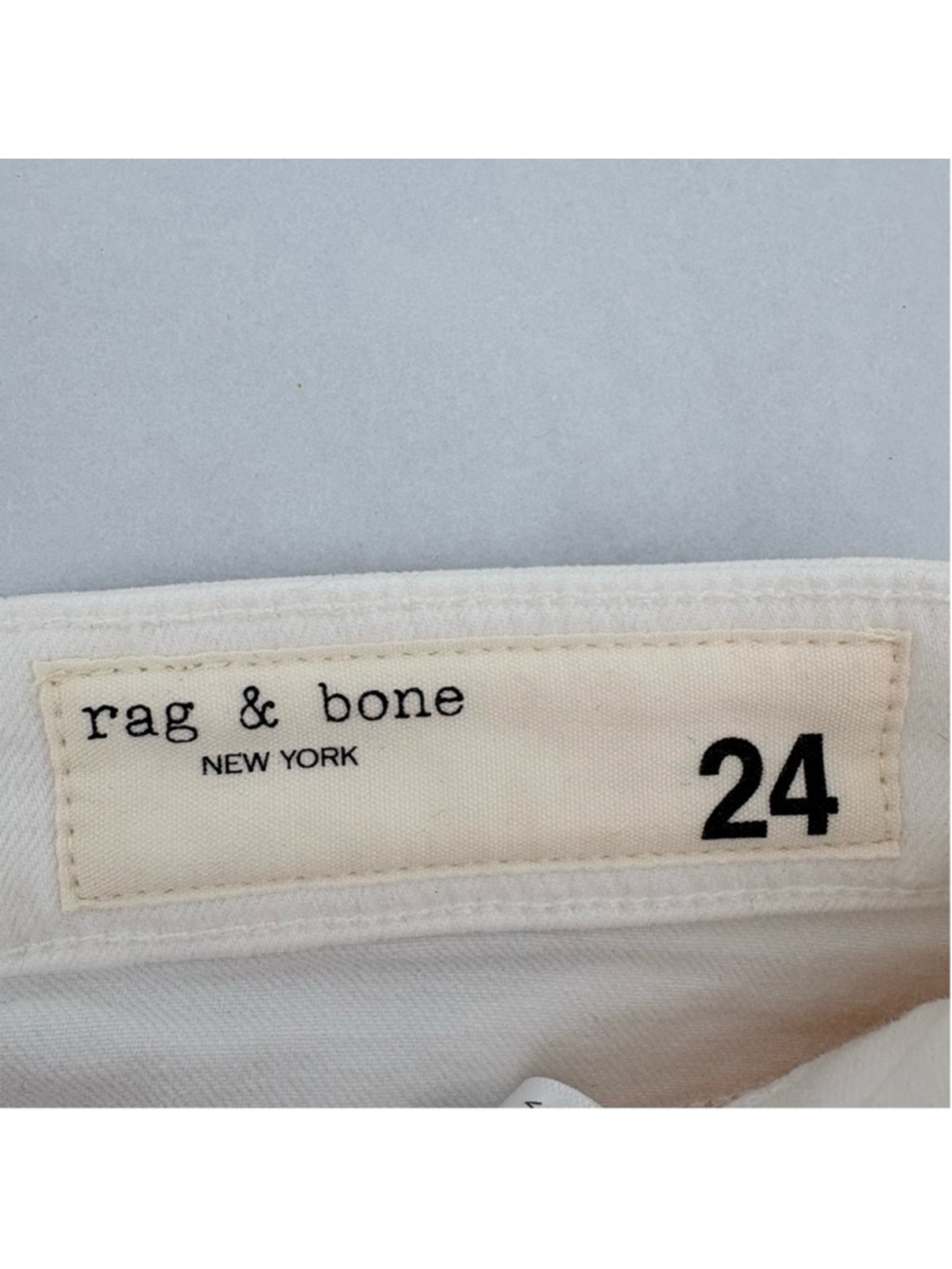 #329 Rag & Bone Dre Low-Rise Ankle Slim Boyfriend Jeans Sz 24 (13.75”W)White NWT - Picture 13 of 14